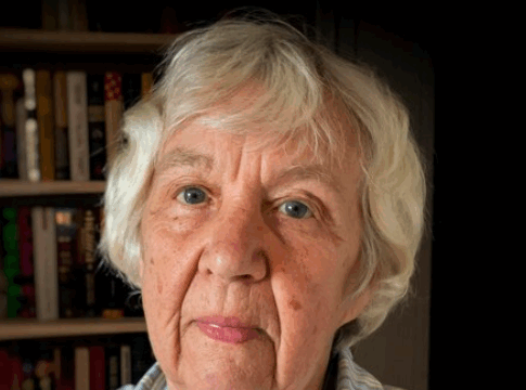 Anne (82) voelt zich vergeten: haar kleinkinderen komen alleen met kerst langs