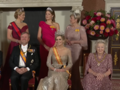 Máxima straalt in diamanten van miljoenen, maar dit ene detail steelt alle aandacht