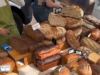 Brood onbetaalbaar: ontdek wat ze hier voor een enkel brood durven vragen